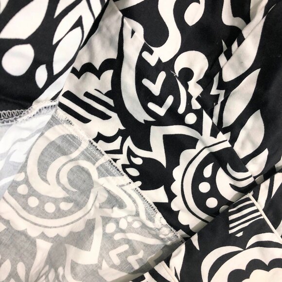 Women's Amanda Smith Sleeveless Black & White Back Zipper V-Neck Size 6 - Picture 10 of 15